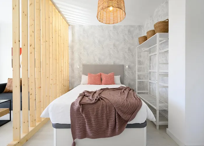 Palmeras Sea View By 10tosea *